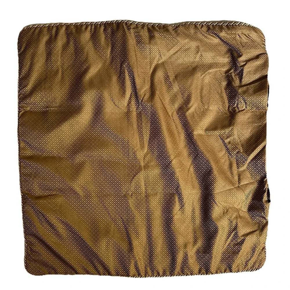 Croscill size pillow
